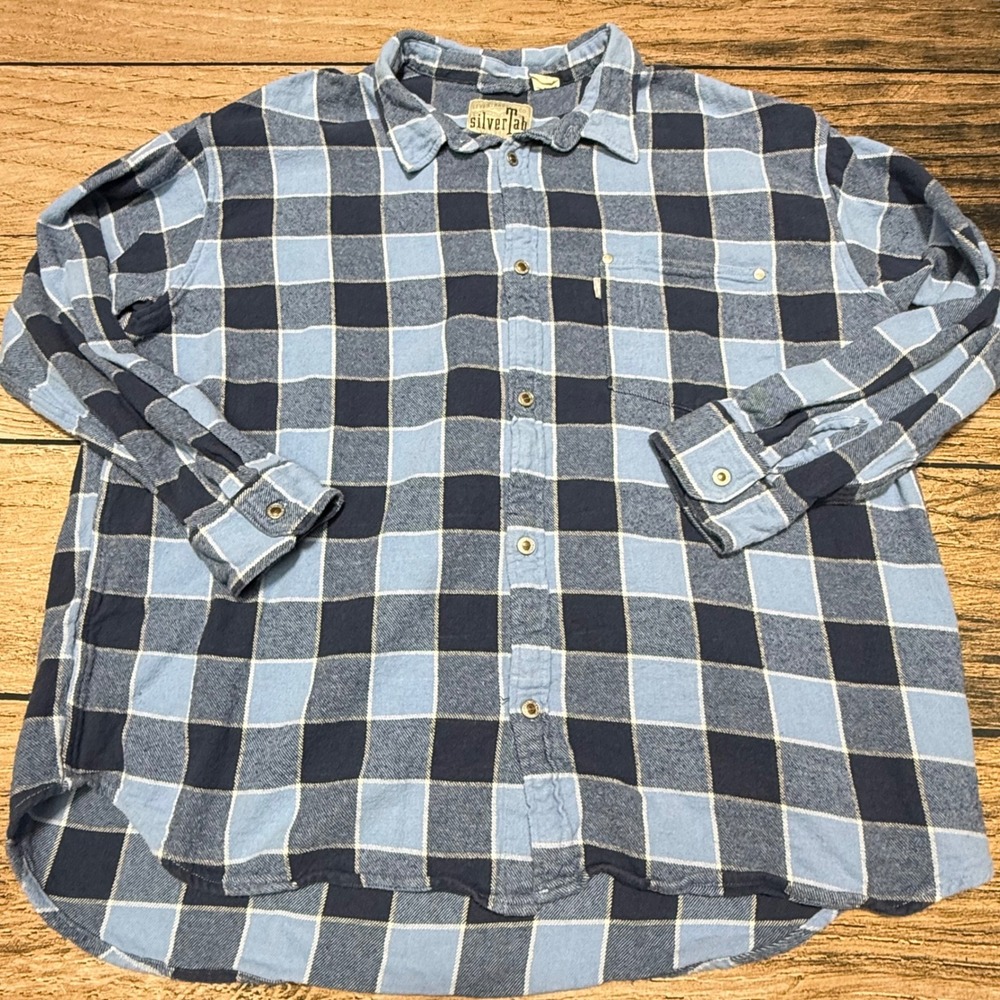 Levi's SilverTab Button Down Men XL Blue Plaid Flannel Oversized Long Sleeve